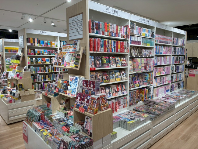 写真）「HMV＆BOOKS」大阪・なんばマルイに新オープン！ BTS JINの大型