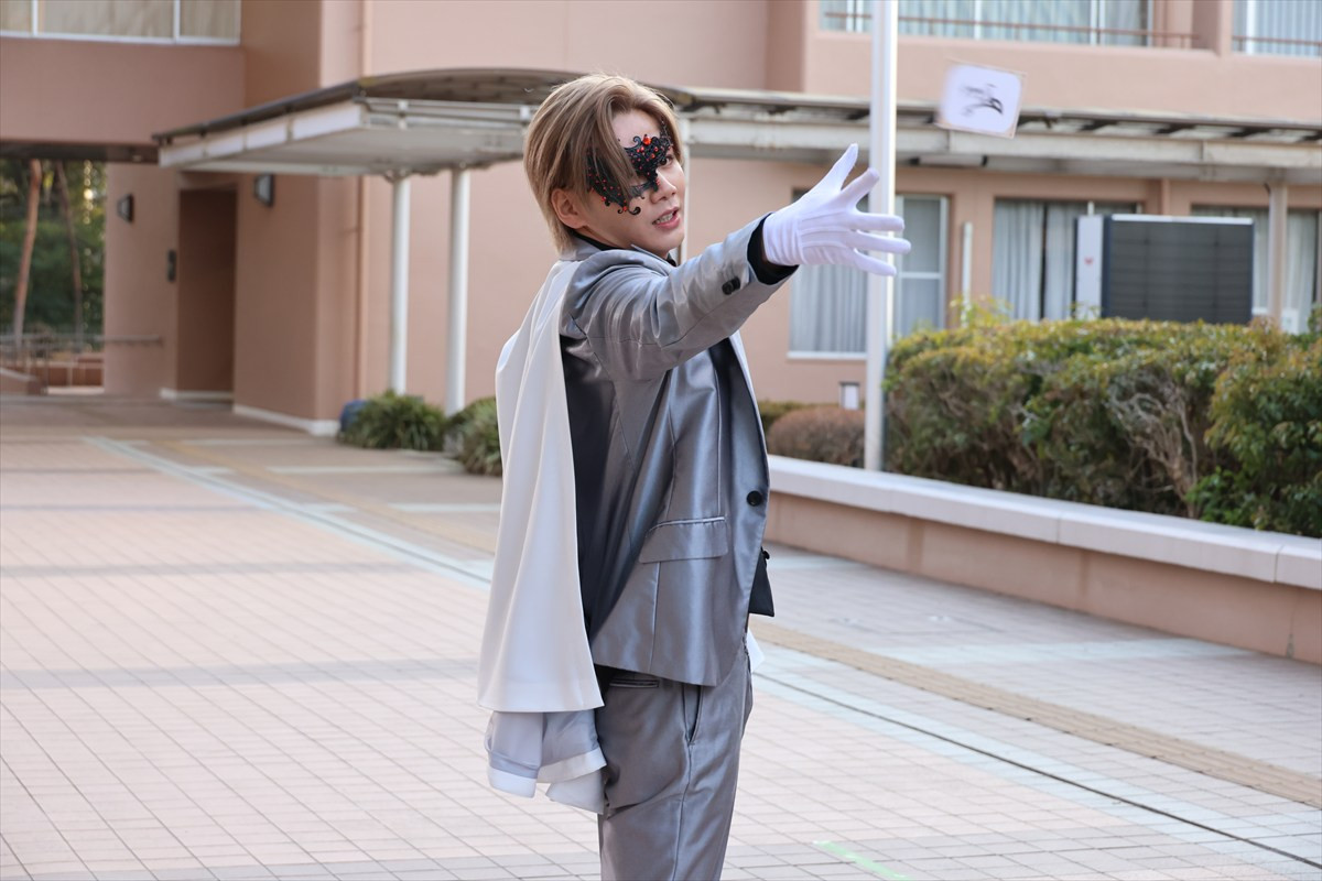 『超宇宙刑事ギャバン インフィニティ』第9話「鑑識課の危機」、喜輝と寿が大ゲンカ！