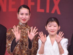 Netflixシリーズ『地獄に堕ちるわよ』配信記念PARTYに出席した戸田恵梨香、伊藤沙莉