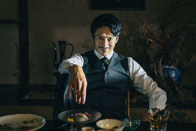 ドラマ『外道の歌 SEASON2』に出演する伊勢谷友介