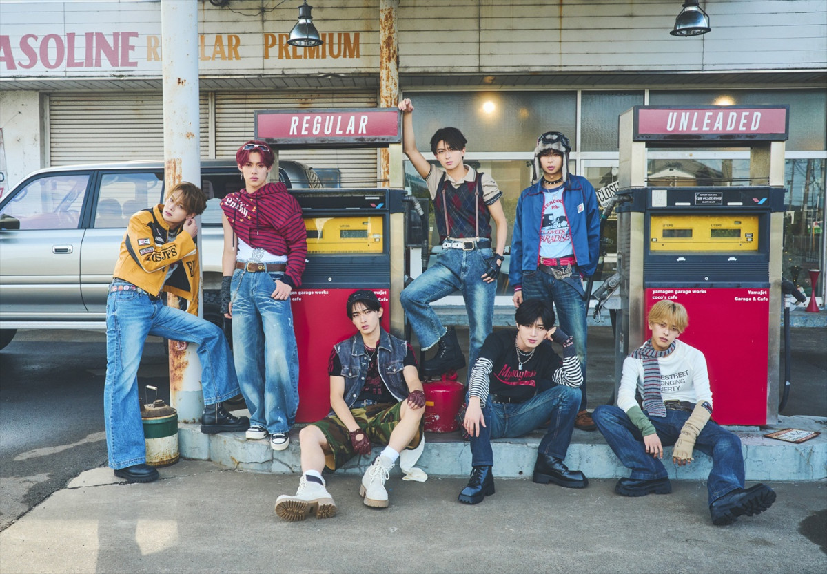 デビューまでの道のりに密着するTAGRIGHT