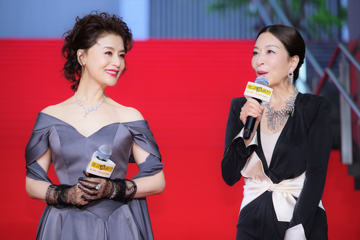 舘ひろし、ドレス姿の西野七瀬を華麗にエスコート！ 「この映画は西野君にかかっています」