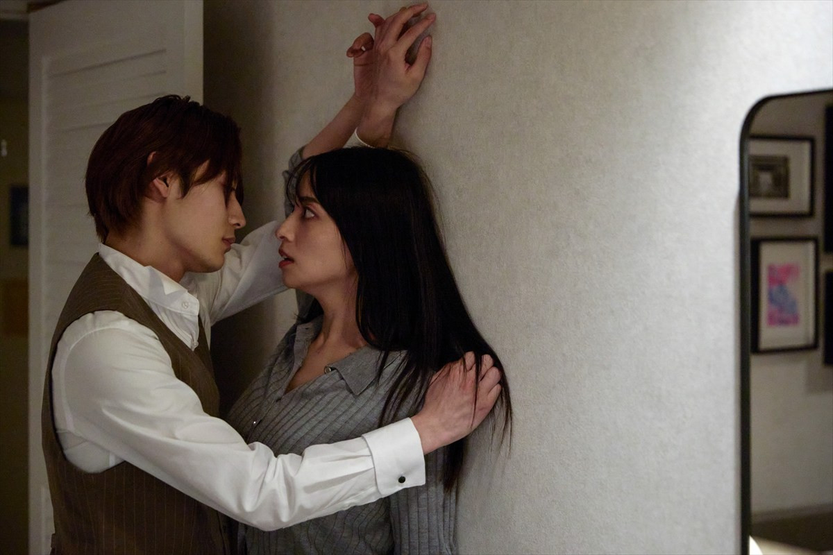 『サレタ側の復讐』第7話 “佳乃”篠田麻里子の“ハニートラップ計画”が悪意の連鎖を生む