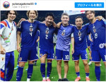 長友佑都、チームメイトらと4発快勝を報告　※「長友佑都」Instagram