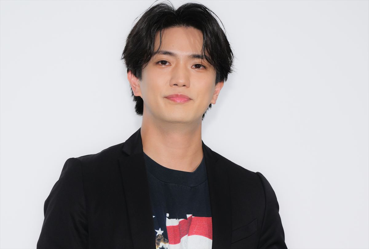 Snow Man向井康二、サプライズ登壇のはずが痛恨ミス「『今度よろしくな』って…」