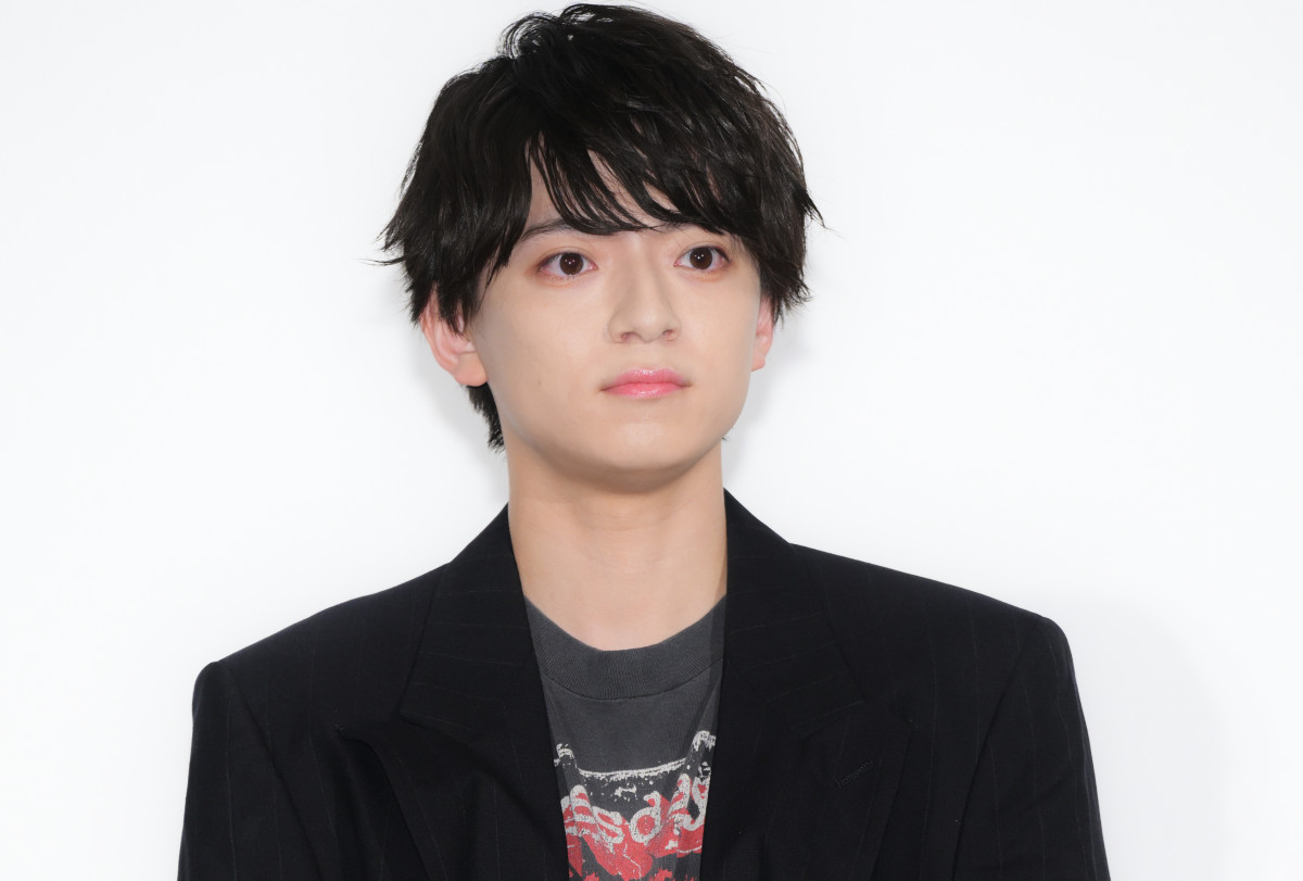 Snow Man向井康二、サプライズ登壇のはずが痛恨ミス「『今度よろしくな』って…」