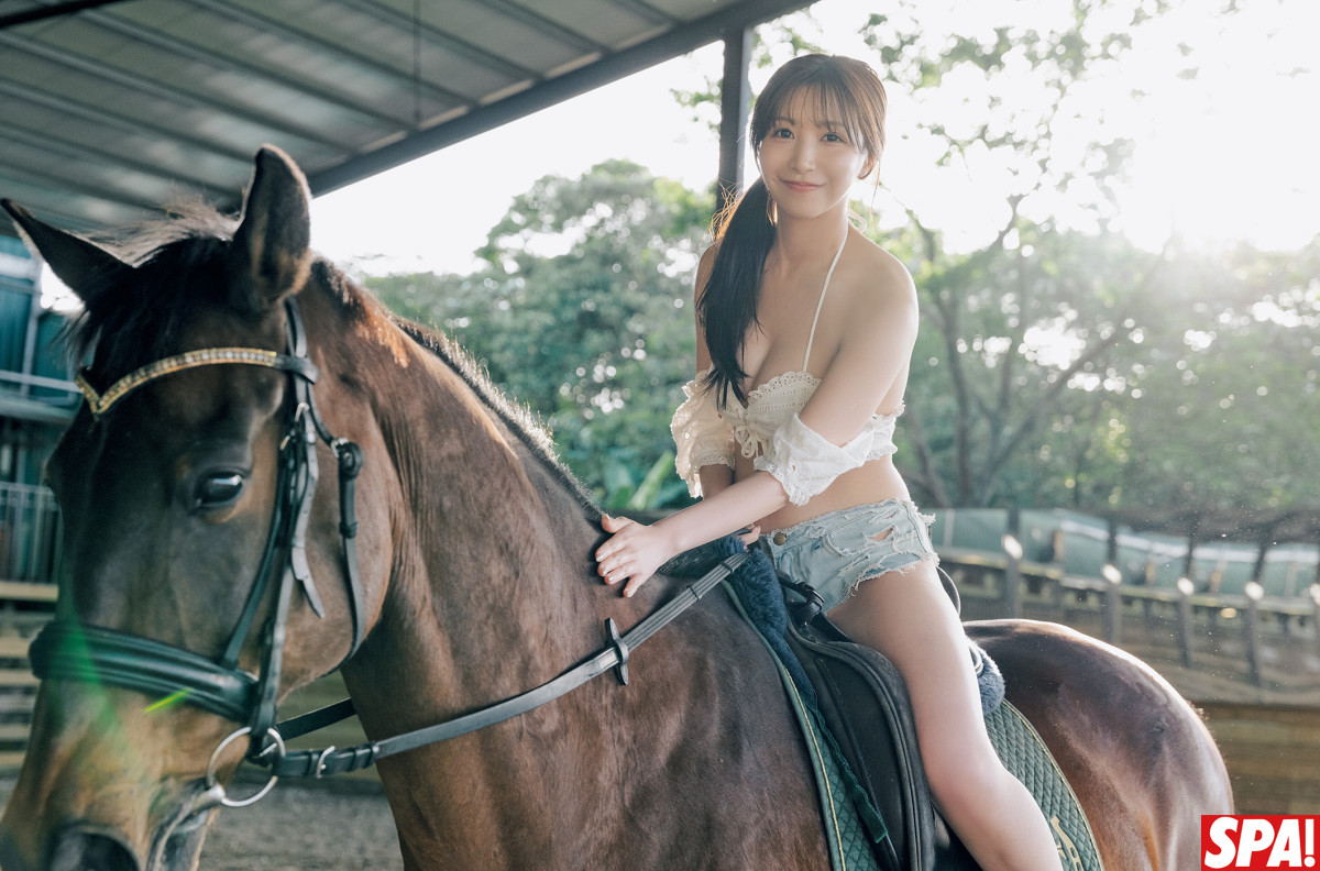 女優＆グラビア二刀流でブレイク必至のニューヒロイン！　日向坂46・金村美玖も初登場
