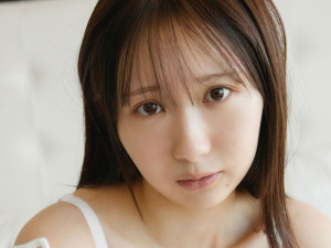 日向坂46 藤嶌果歩1st写真集『果実の歩幅』より