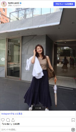 日本テレビ・郡司恭子アナ、さわやかな30代コーデ公開　※「郡司恭子」Instagram