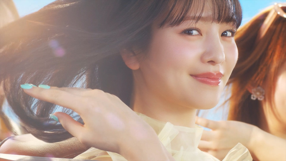 畑芽育＆久間田琳加＆横田真悠＆NiziU・RIMA、美しい“さらツヤ髪”披露　4人で「上海ハニー」を熱唱するCM公開