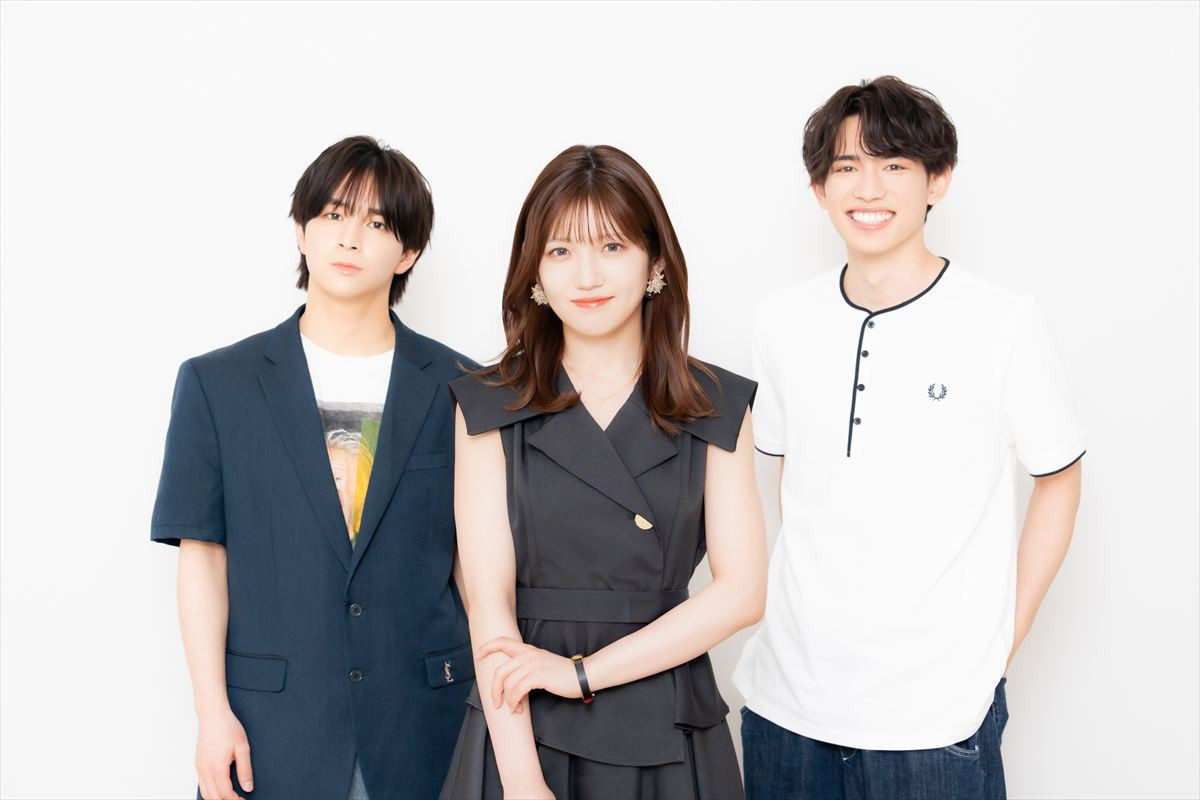 （左から）二宮礼夢、村山彩希、百名ヒロキ