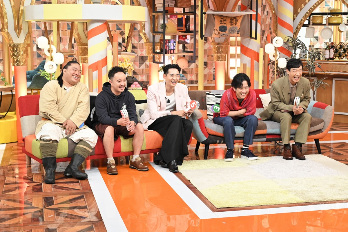 堺雅人が『ニノなのにSP』司会に挑戦　『VIVANT』キャスト集結で放送直前2時間SP