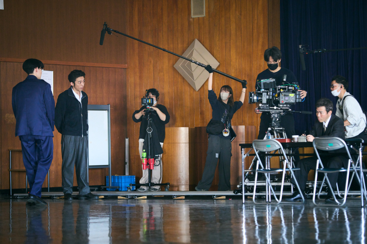 水上恒司、真冬の噴水にダイブ!?　Prime Originalドラマ『犯罪者』スペシャルメイキング映像が公開