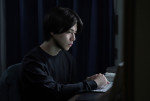 映画『5秒で完全犯罪を生成する方法』の主演を務める重岡大毅　メイキング写真