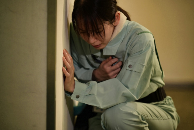 映画『シャドウワーク』場面写真　紀子（吉岡里帆）