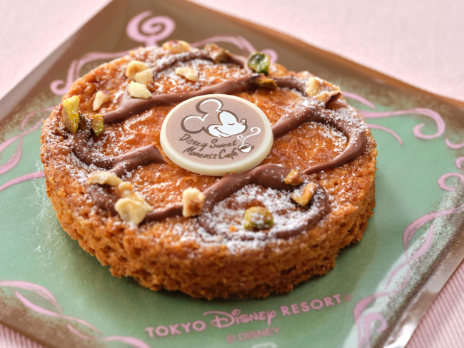 TDR「ディズニー・スウィートモーメント・カフェ」に秋メニュー登場へ！　コーヒーと楽しむ4種の新スイーツ