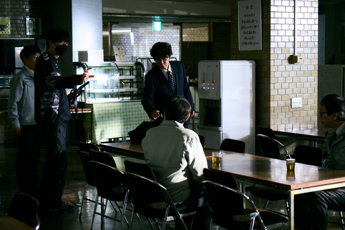 水上恒司、真冬の噴水にダイブ!?　Prime Originalドラマ『犯罪者』スペシャルメイキング映像が公開
