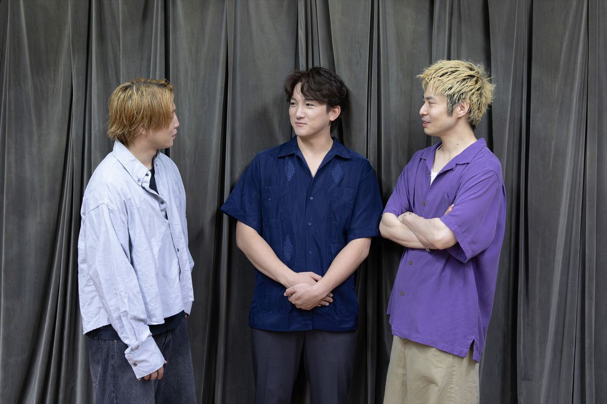 内藤大希×鯨井康介×中桐聖弥、25周年・One on One新作には「すごく共感できることが多かった」