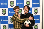 映画『ブルーロック』IMAX上映記念舞台あいさつに登壇した（左から）高橋恭平、櫻井海音