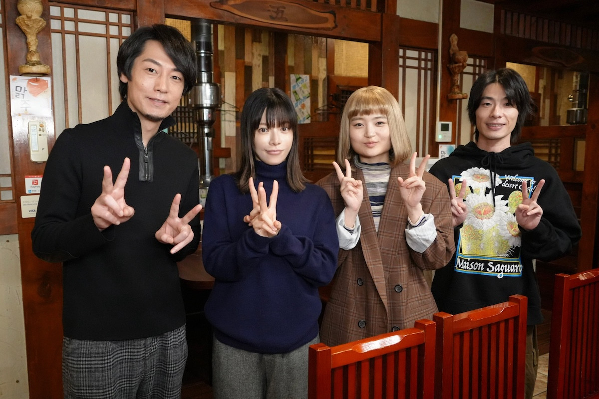 桜井ユキ主演『しあわせは食べて寝て待て〜早春の養生編〜』心和む撮影現場のオフショットが公開