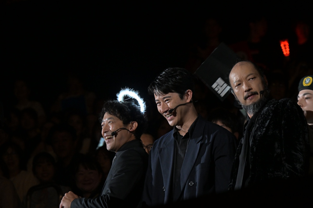 『VIVANT』キャストが豪華集結！ “野崎”阿部寛が煙に巻く？ “ノコル”二宮和也の出番は？ ギリギリの深掘りトーク＜イベントレポート＞