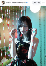 山下美月、大人の色気でファンを魅了　※「山下美月」Instagram