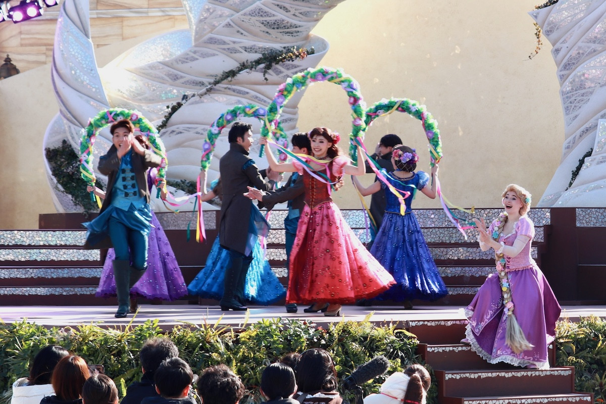 20260113_ステージショー「ダンス・ザ・グローブ！