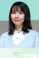 松本穂香、ドラマ『50分間の恋人』制作発表会見に登場