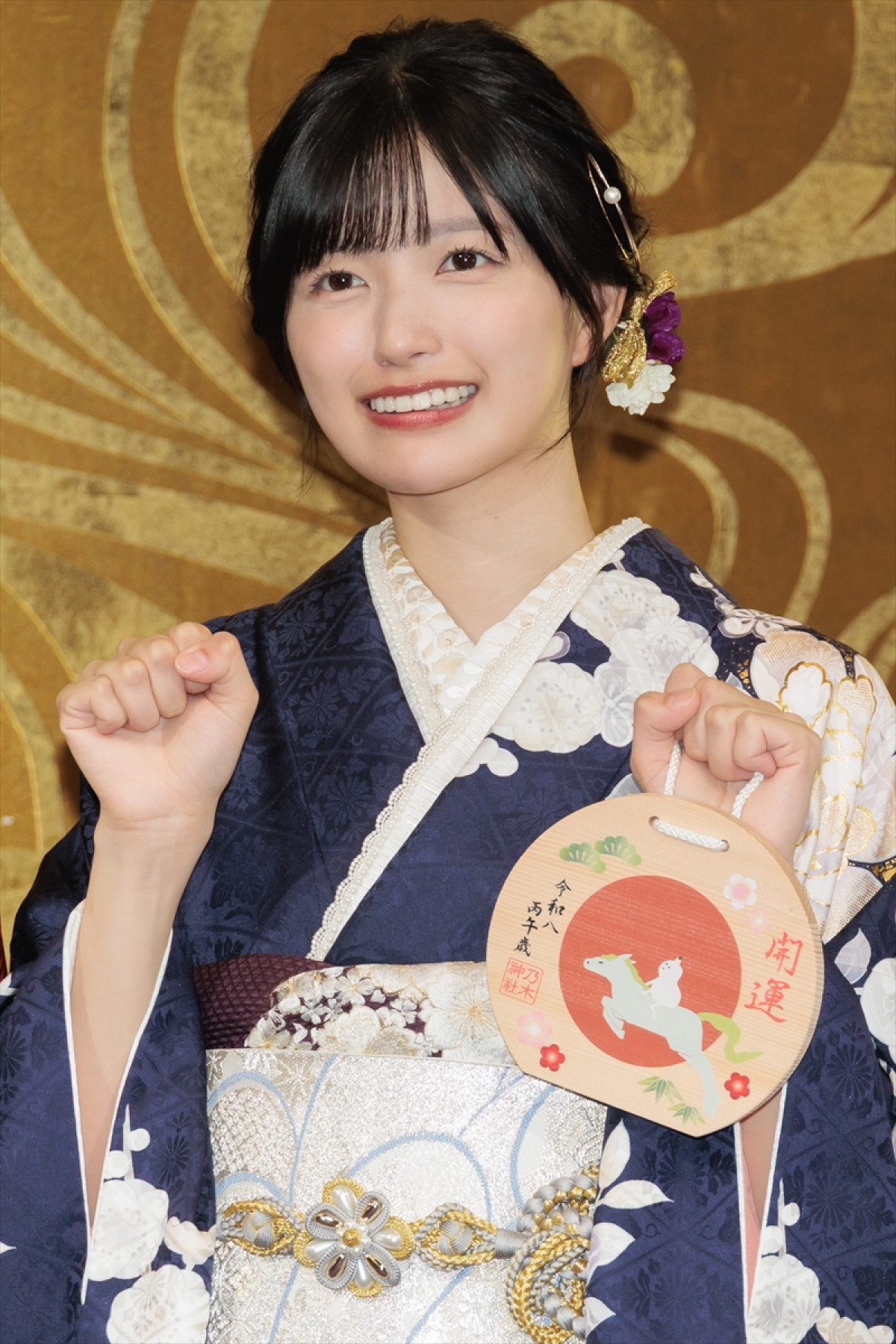 乃木坂46・菅原咲月、瀬戸口心月らが新成人 振り袖姿で新年の抱負を語る「“パカラッパカラッ世代”です」