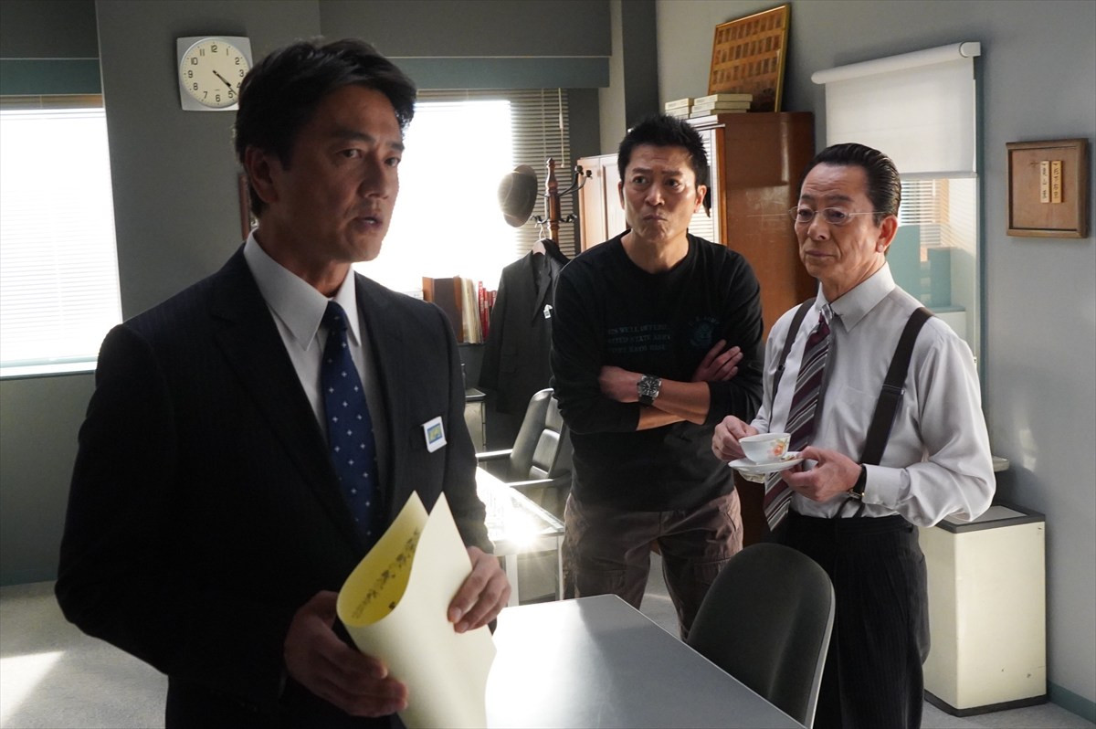 『相棒 season24』今夜放送12話にシリーズ屈指の“愛されキャラ”陣川公平（原田龍二）が登場　女性警察官と「特調係」を結成!?