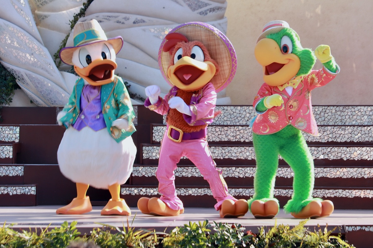 20260113_ステージショー「ダンス・ザ・グローブ！