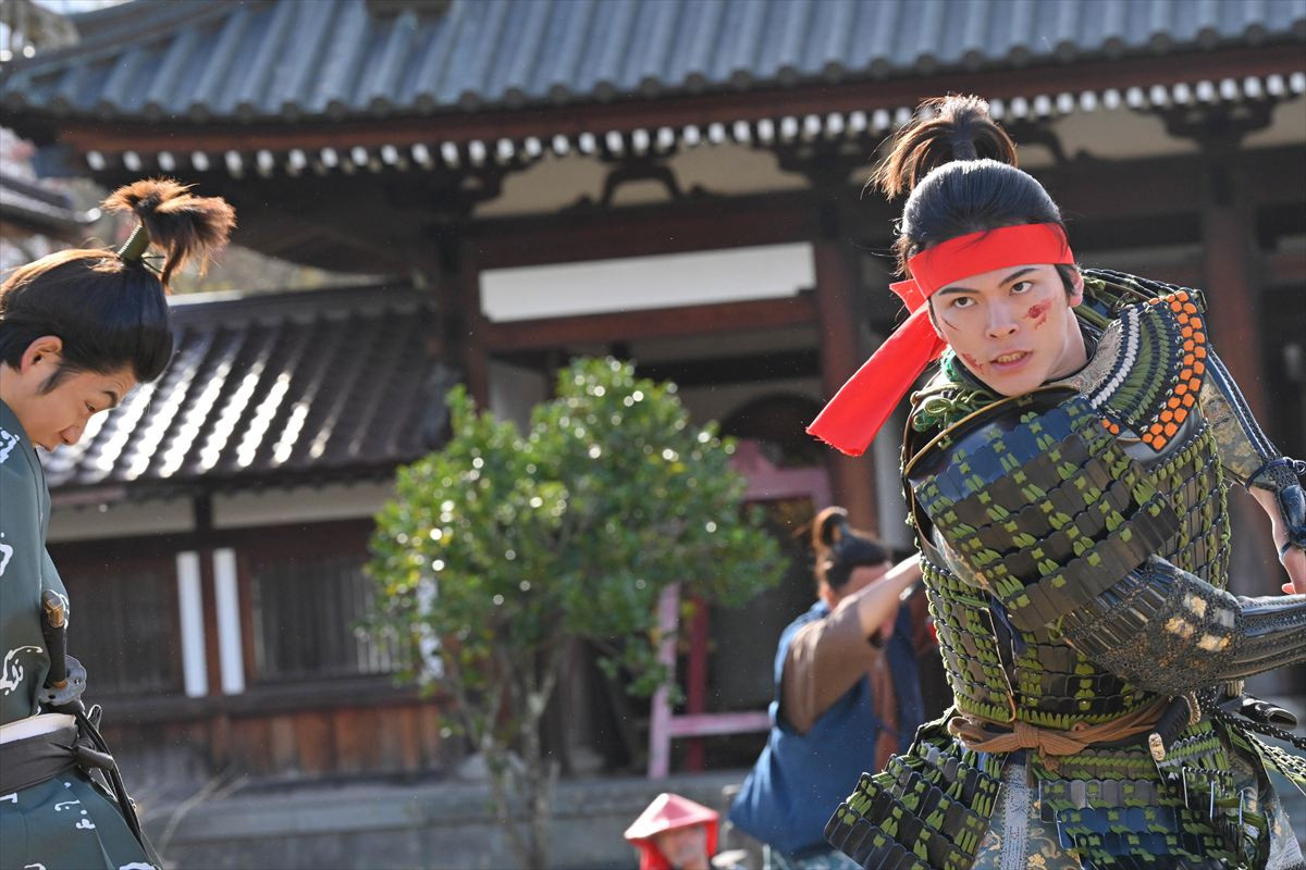 A.B.C‐Z戸塚祥太＆timelesz原嘉孝、時代劇『炎かがよへ』出演決定　予告＆ポスター＆場面写真解禁