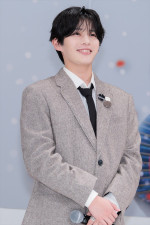 映画『木挽町のあだ討ち』完成披露舞台あいさつに登壇した長尾謙杜