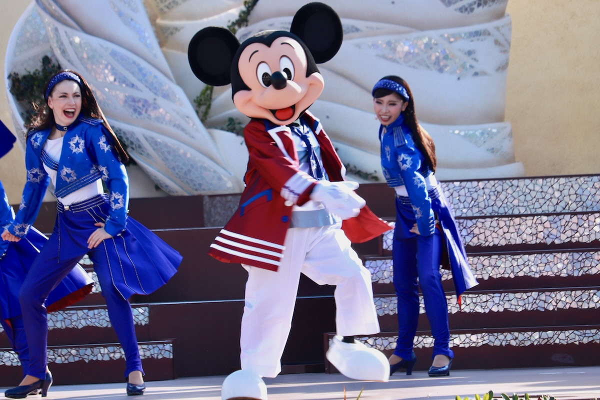 20260113_ステージショー「ダンス・ザ・グローブ！