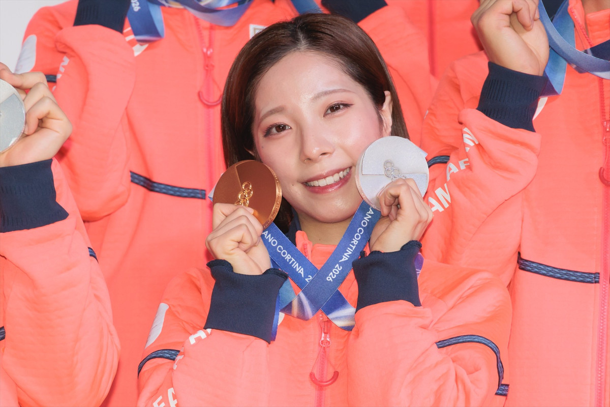 “りくりゅう”三浦璃来＆木原龍一「しばらくは好きなものを食べたい」　激闘終えメダリストたちが帰国