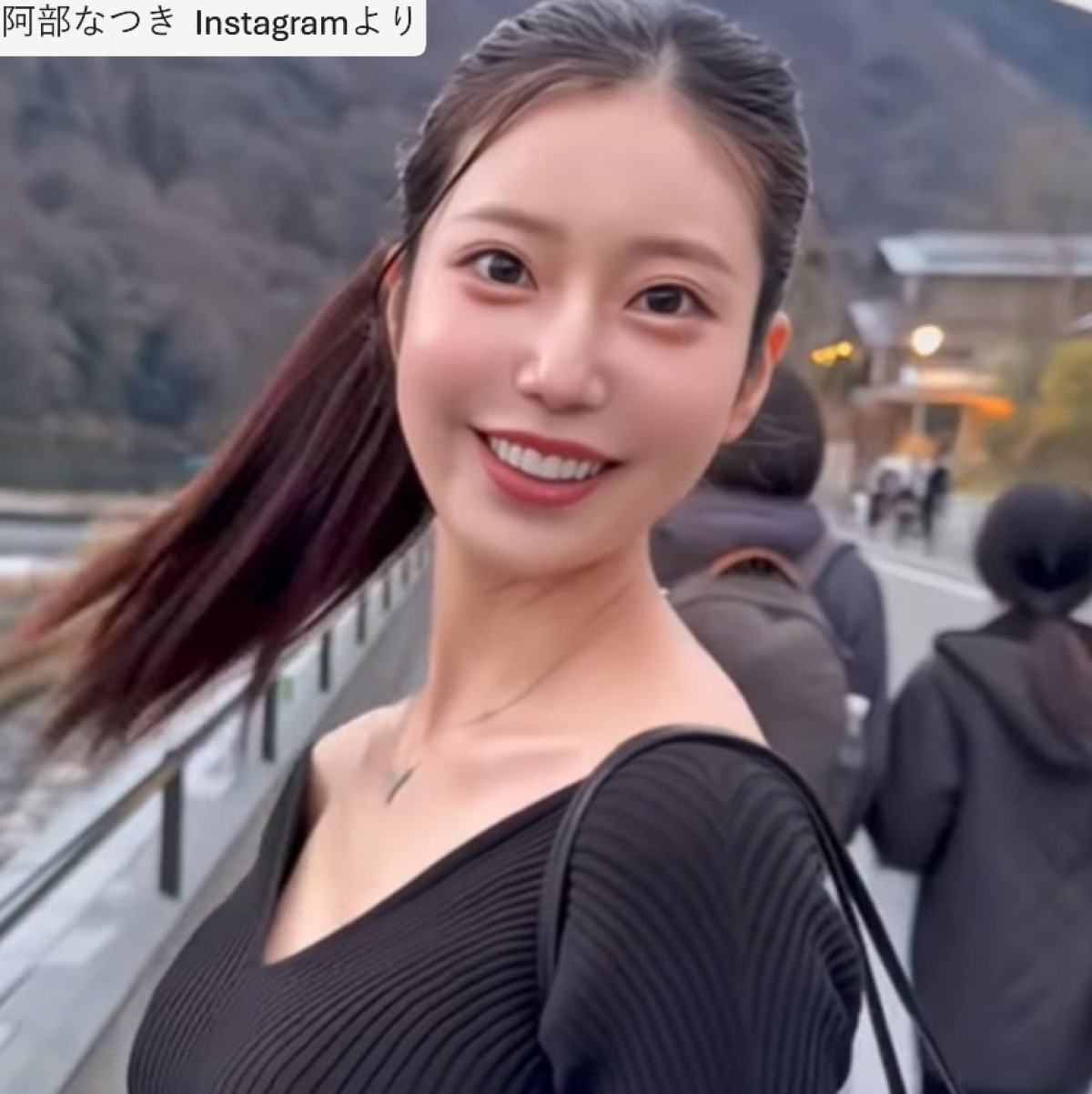 阿部なつき、ソロショット　※「阿部なつき」Instagram