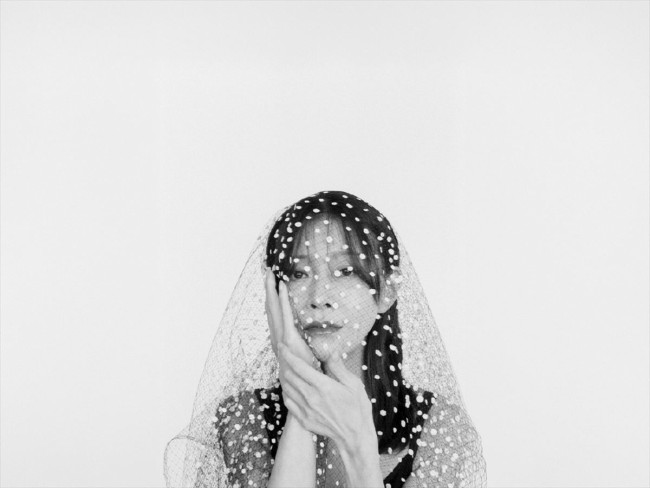 『WBS』エンディングテーマを歌う中森明菜