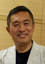 ドラマ『勿忘草の咲く町で ～安曇野診療記～』に出演する内藤剛志