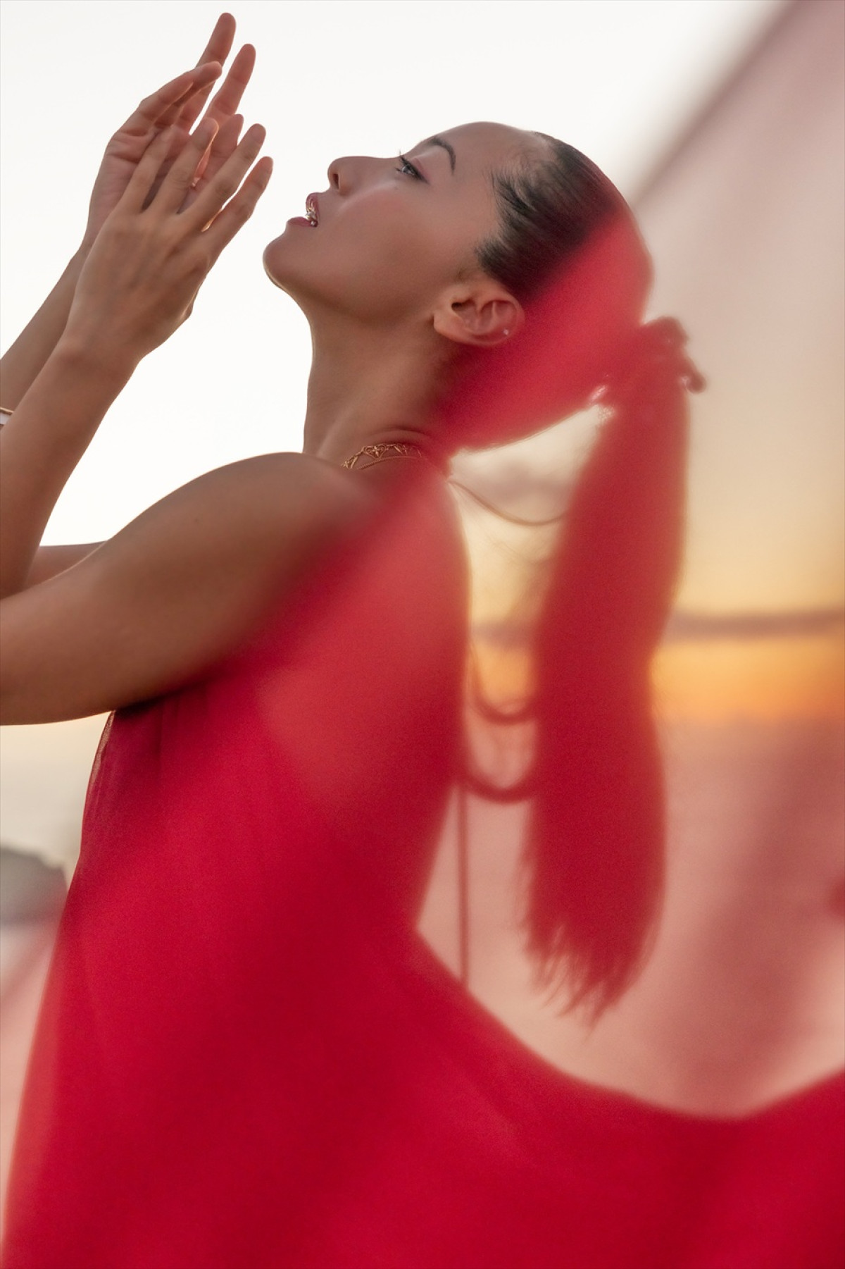 沢尻エリカ「30代最後に私の“今”そして“素”を刻んだ一冊」　約20年ぶりの写真集5.23発売決定