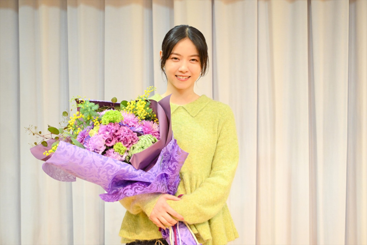 『未来のムスコ』今夜最終回！　主演・志田未来が涙のクランクアップ「ジェットコースターのような日々でした」