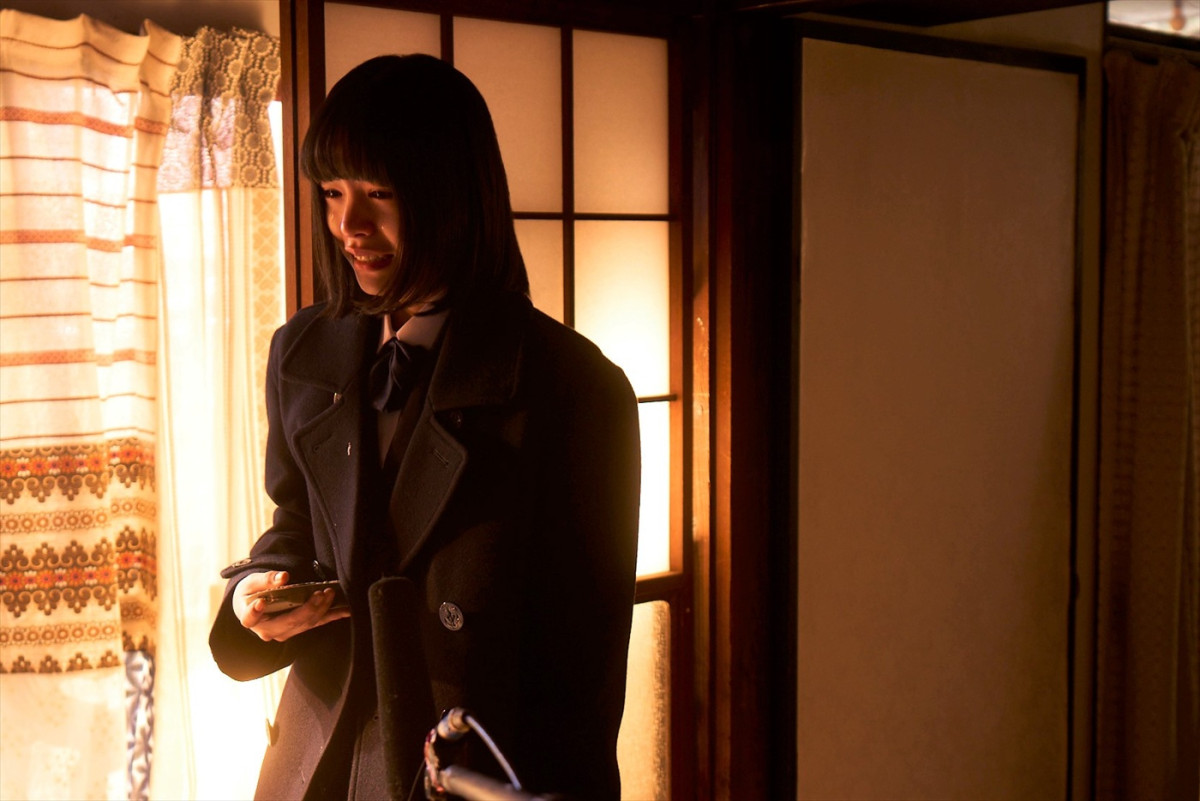 綾瀬はるかが涙…『人はなぜラブレターを書くのか』場面写真解禁　ヒゲダンとの対談映像も近日公開