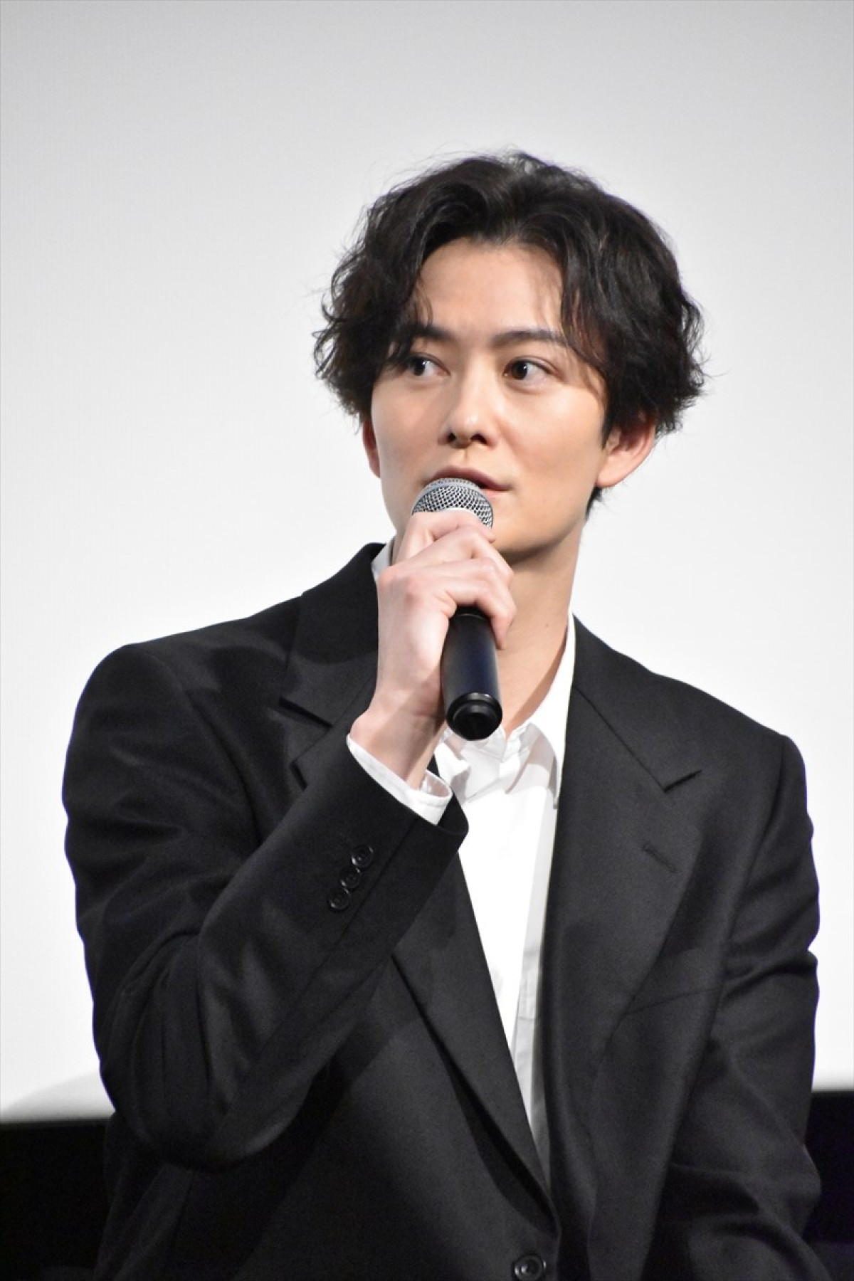 岡田将生、染谷将太が「大好き」　中条あやみに指摘され照れ