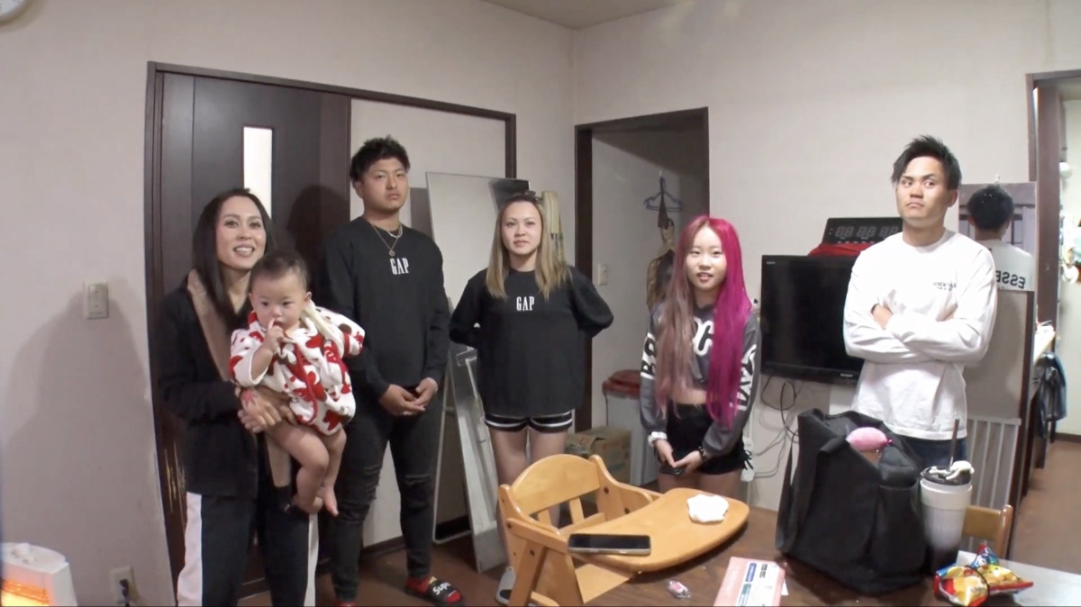 41歳で孫がいるタトゥーママの壮絶人生　15歳で家出→18歳で結婚・出産→交際相手から激しいDV