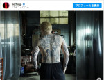 3時間の力作…！　町田啓太の上半身ごりごりタトゥー　※「Netflix」公式Instagram