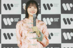 岡田紗佳、歌手デビュー会見に登場