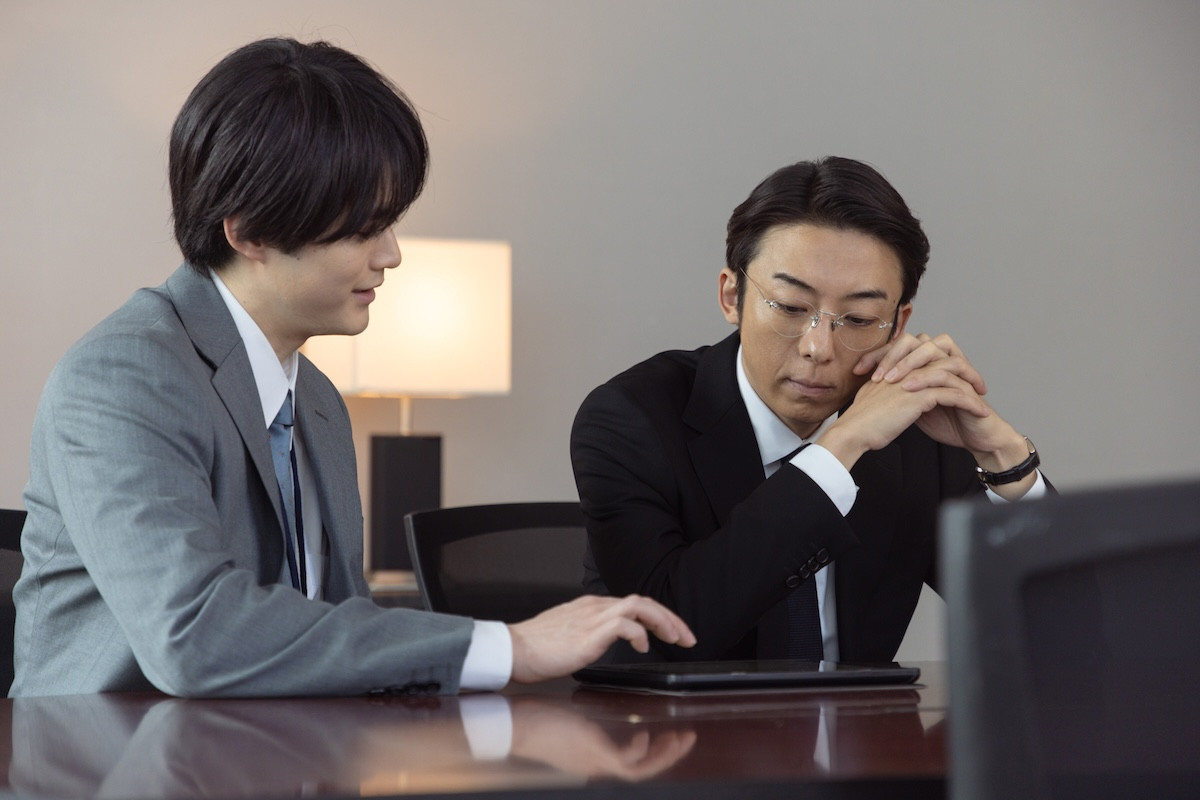 『リボーン』第5話 “光誠”高橋一生、平成に生きる光誠の“影武者”として重要な交渉に挑む