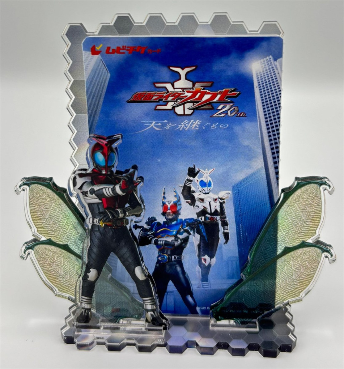 Vシネ『仮面ライダーカブト 20th』ゲストキャストに荒木飛羽、小寺結花、馬場ふみかが登場