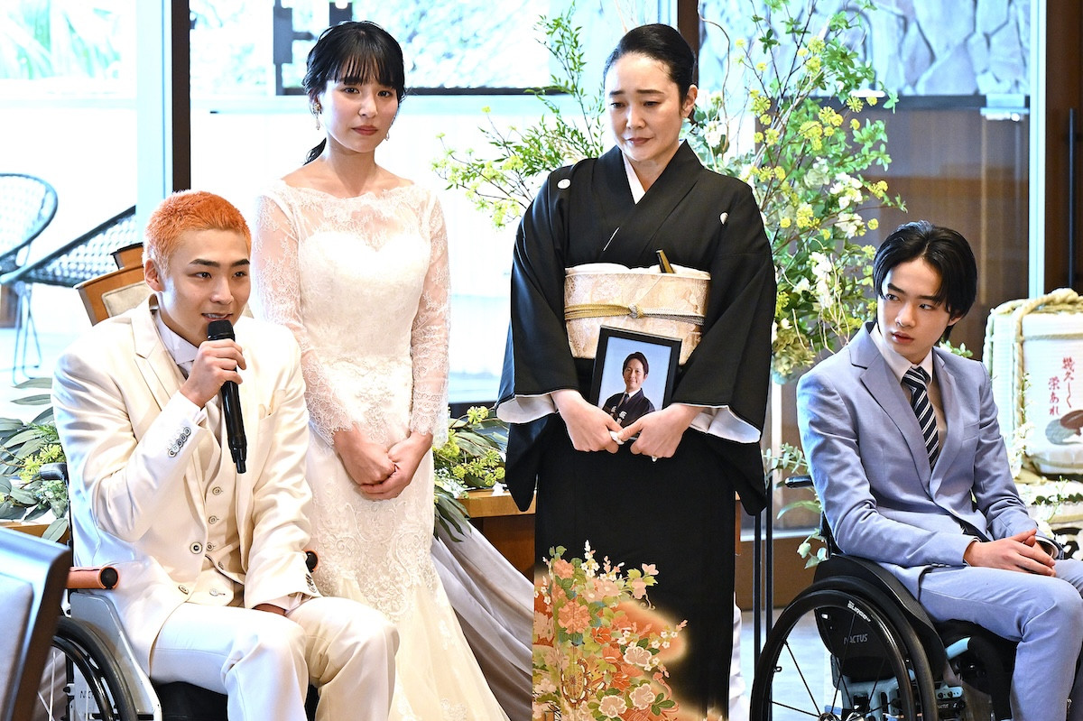 『ＧＩＦＴ』第7話 “伍鉄”堤真一、“広江”山口智子から“昊”玉森裕太との同居を提案される