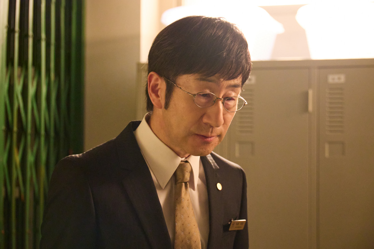 『10回切って倒れない木はない』第8話　ミンソクの養母と養兄が緊急来日する