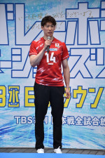 『バレーボールネーションズリーグ』開幕セレモニー会見に出席した男子日本代表・石川祐希